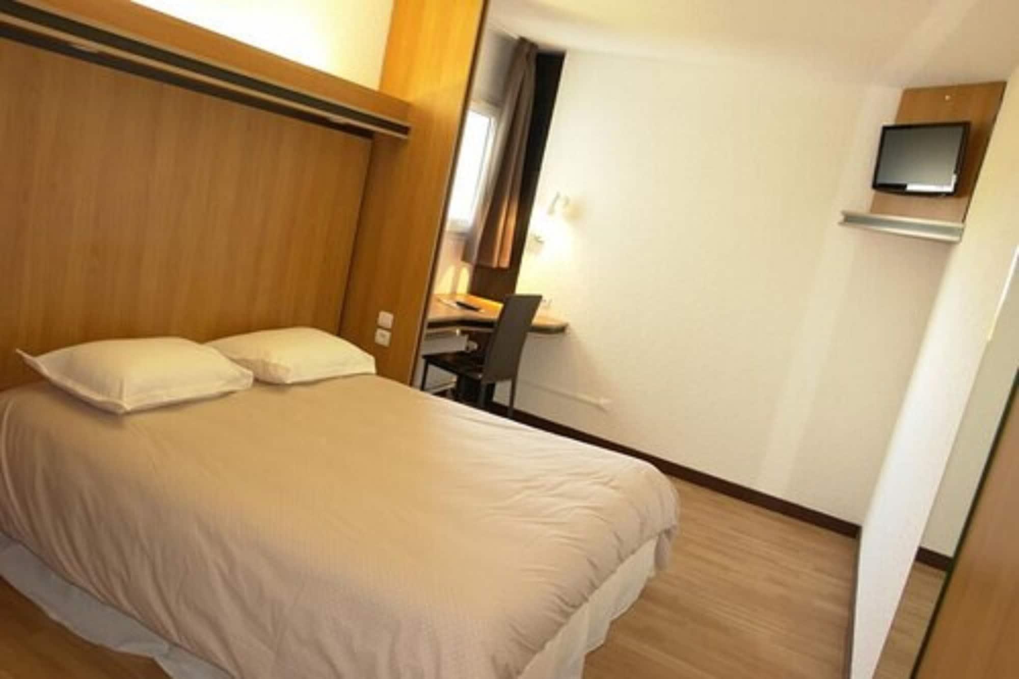 Brit Hotel La Bonne Etape 에브뢰 외부 사진