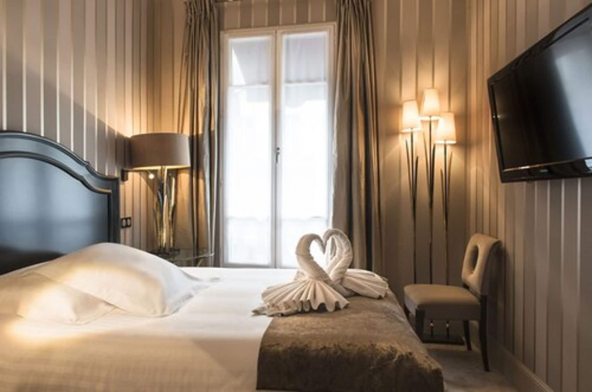 Brit Hotel La Bonne Etape 에브뢰 외부 사진