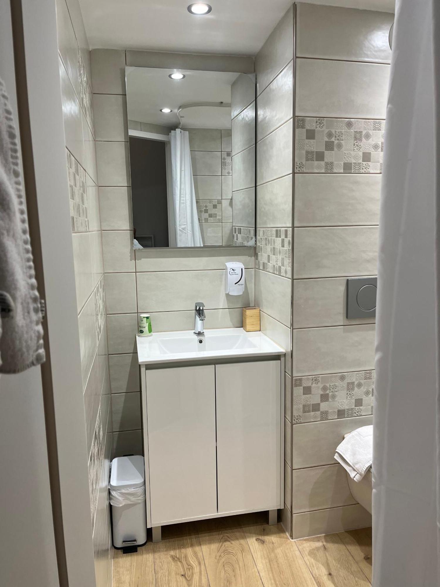 Brit Hotel La Bonne Etape 에브뢰 외부 사진