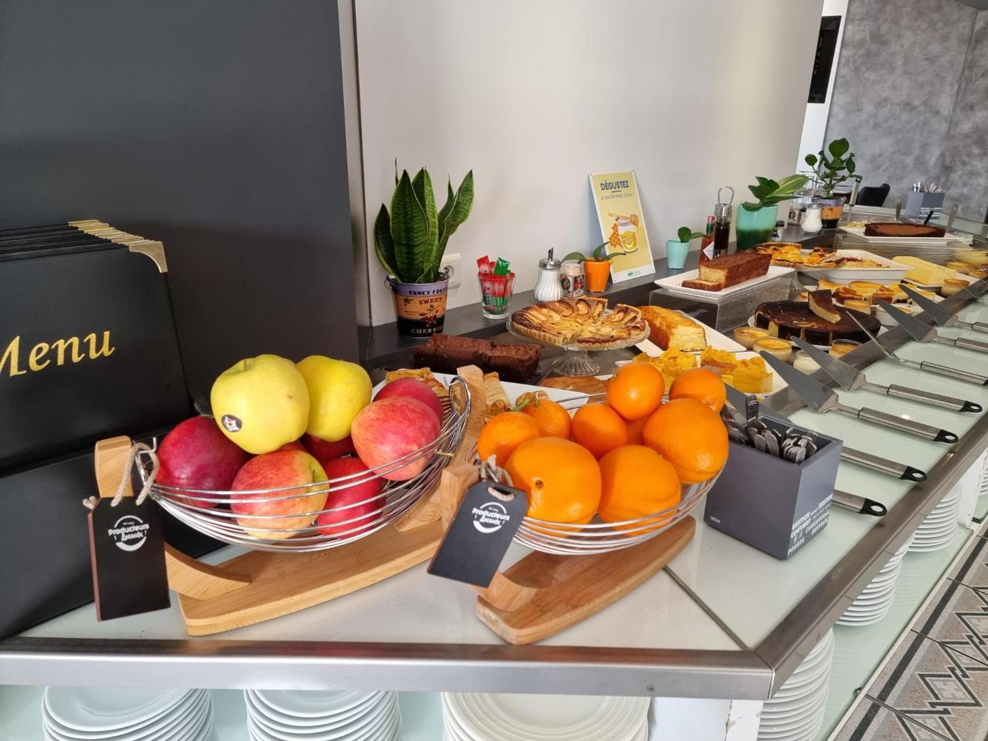 Brit Hotel La Bonne Etape 에브뢰 외부 사진