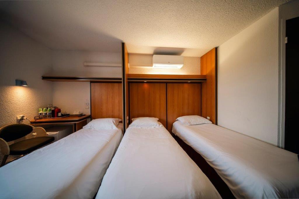 Brit Hotel La Bonne Etape 에브뢰 외부 사진
